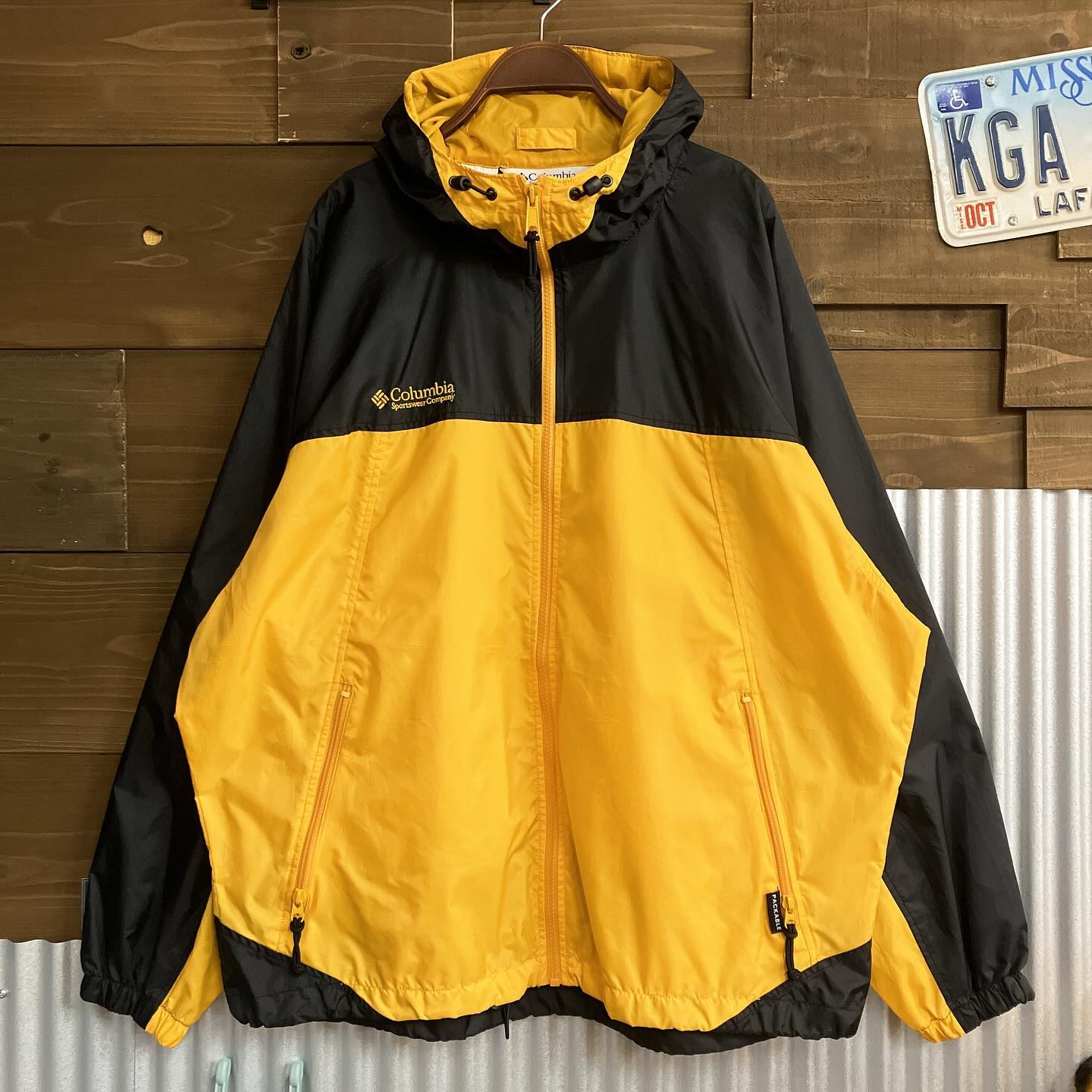 Columbia bicolor nylon jacketの...