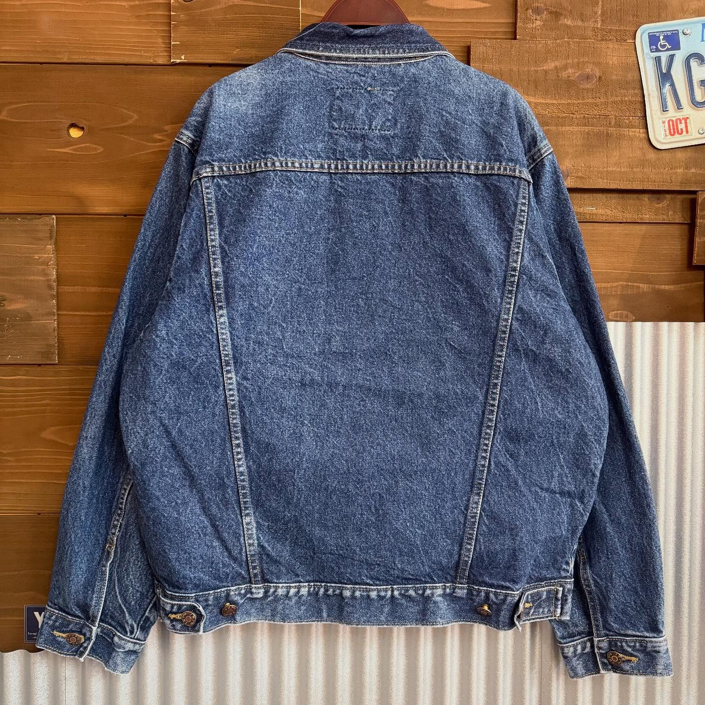 《JEP'S denim jacket》