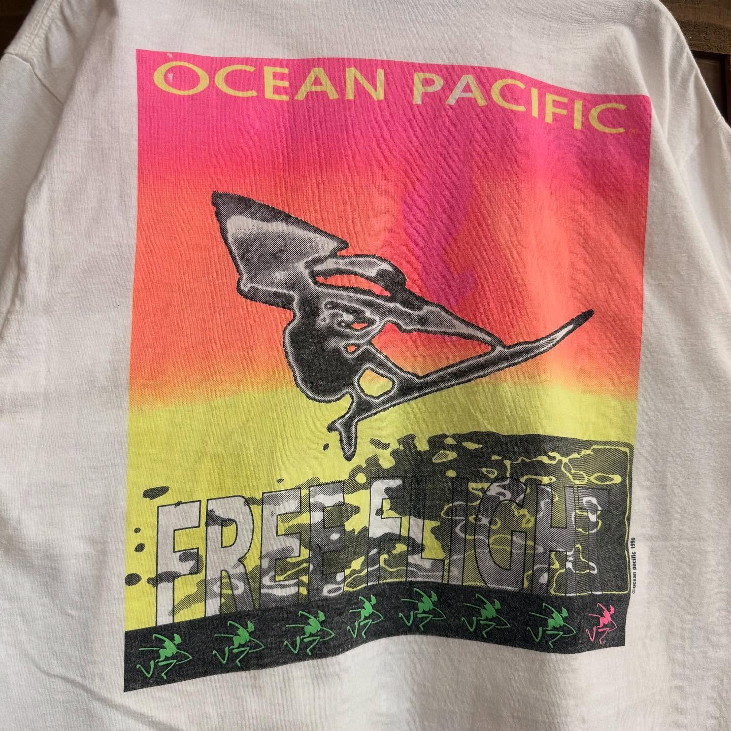 《Ocean pacific Free Flight tee...