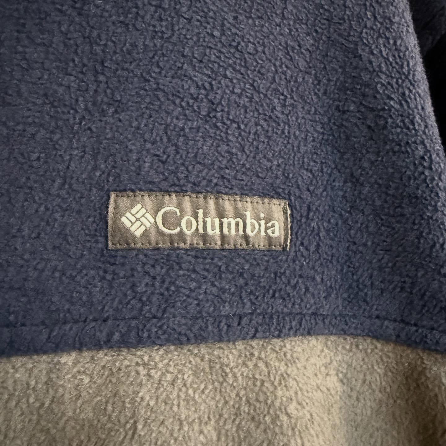 【Columbia Two-Tone Fleece Jack...
