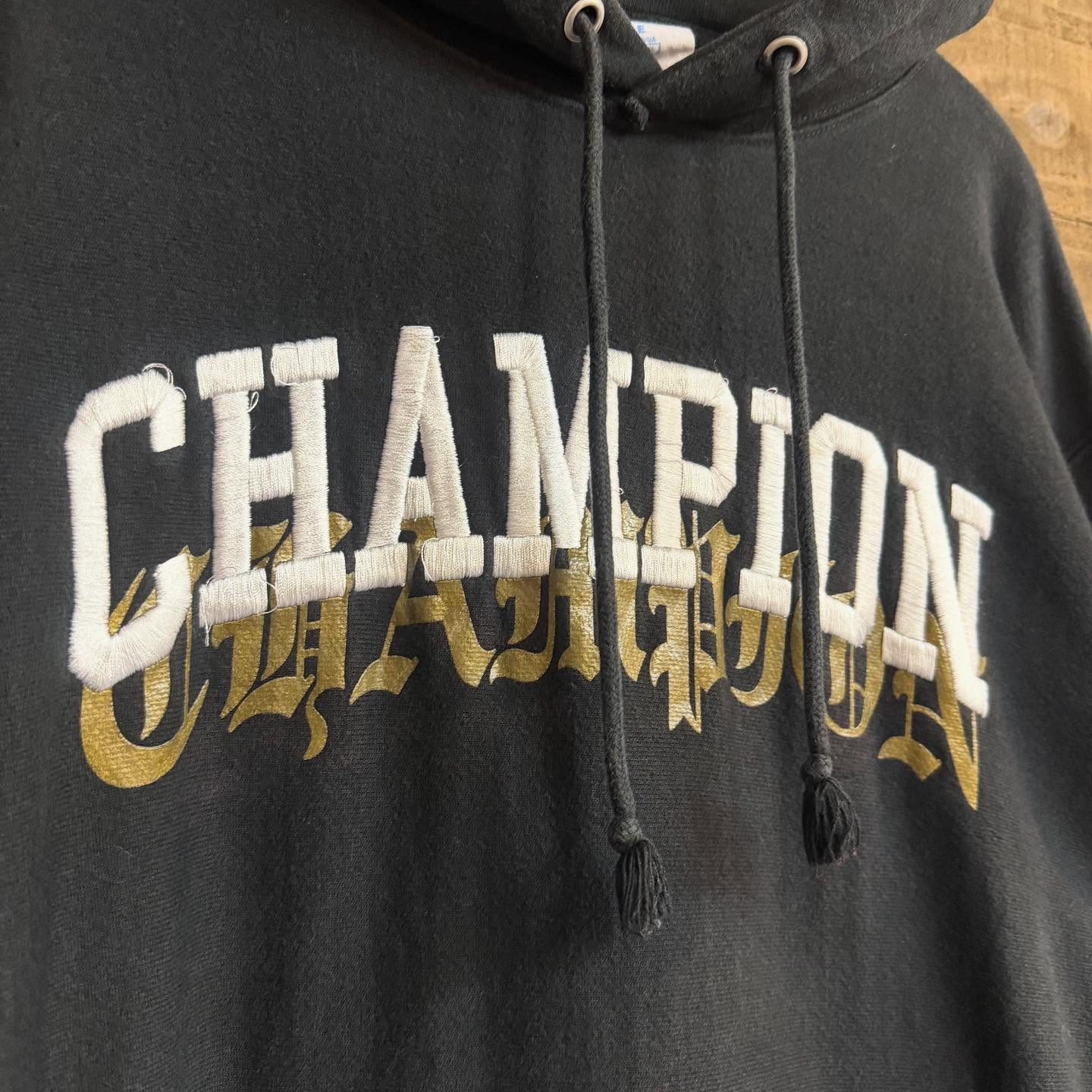 【Champion Reverse Weave Hoodie...