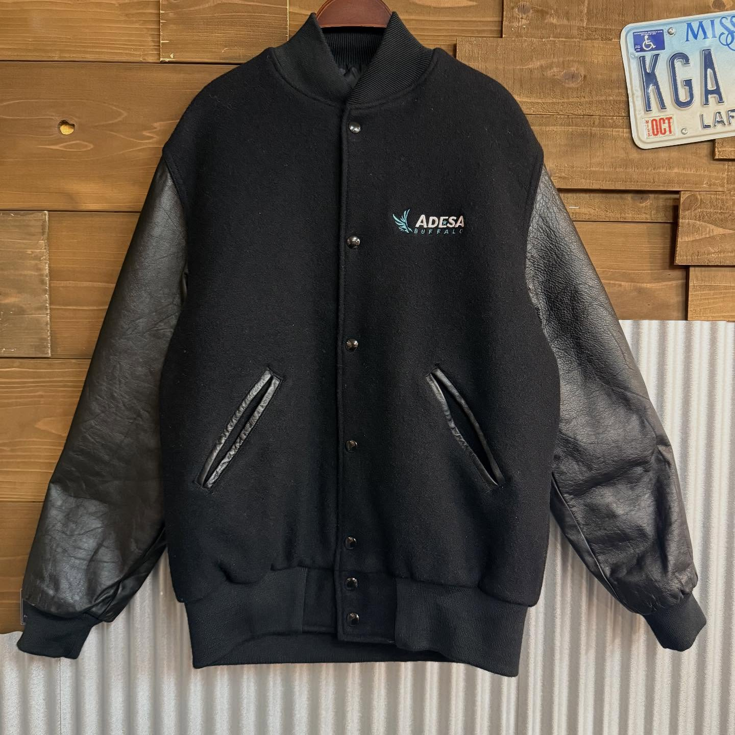 【Holloway Varsity Jacket】