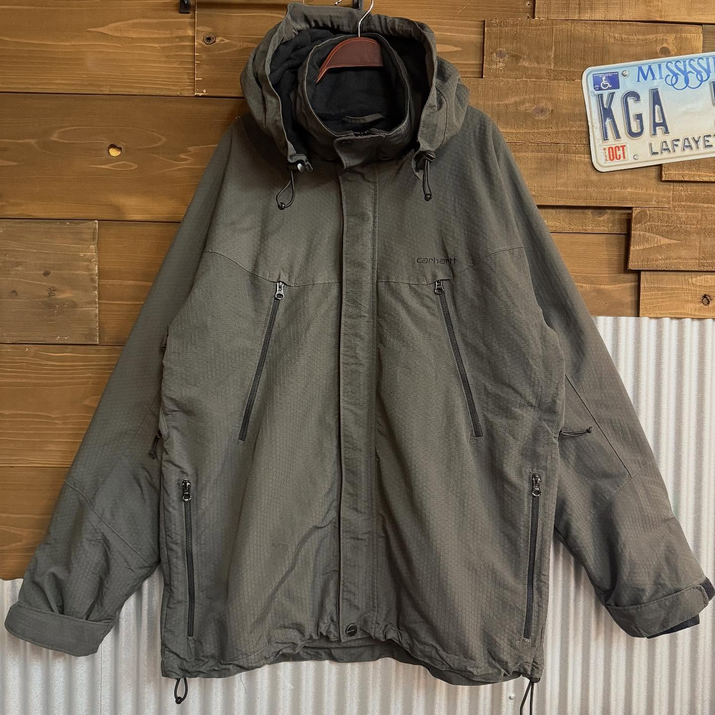 【Carhartt Nylon Hood Jacket】