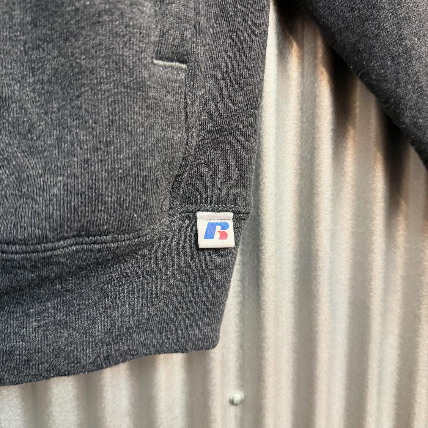 【RUSSELL Half Zip Sweat】