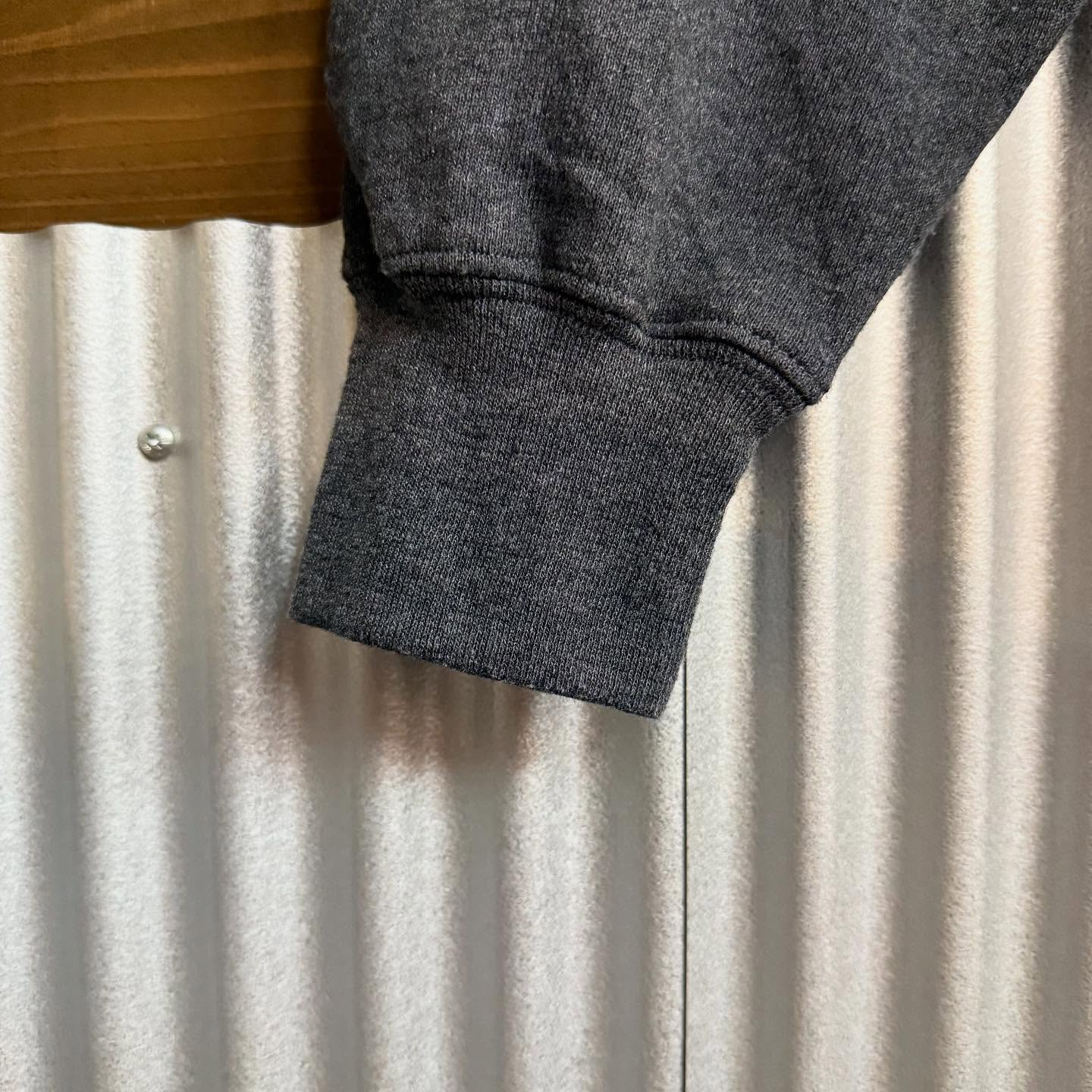 【RUSSELL Half Zip Sweat】