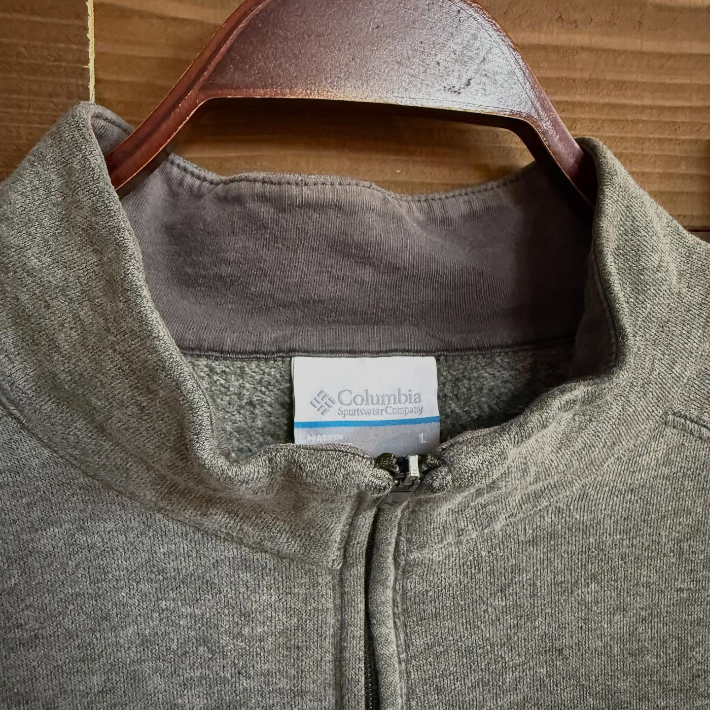 【Columbia Half Zip Sweat】