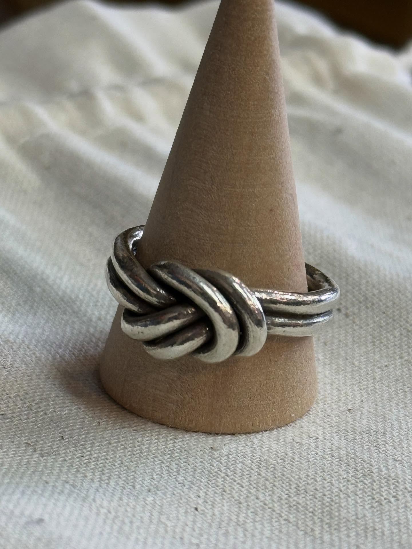 🪶Karen Silver Style at Y’s🪶